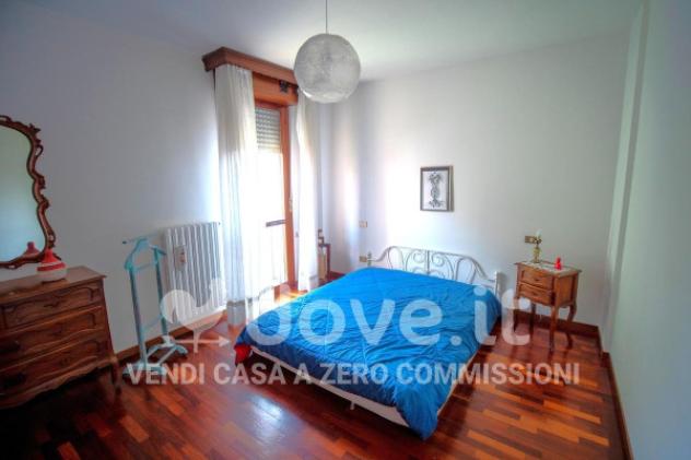 Appartamento di 127 m² con 4 locali e box auto in vendita a Mirandola - Foto 12