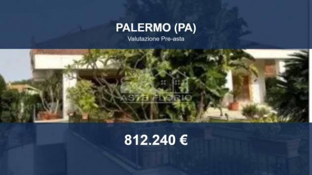 Immobile in asta di 1377 m² con più di 5 locali e box auto in vendita a Palermo