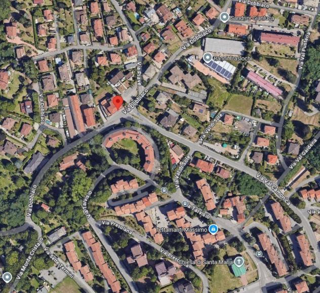 Vendesi negozio di 950 mq in Induno Olona - Foto 2