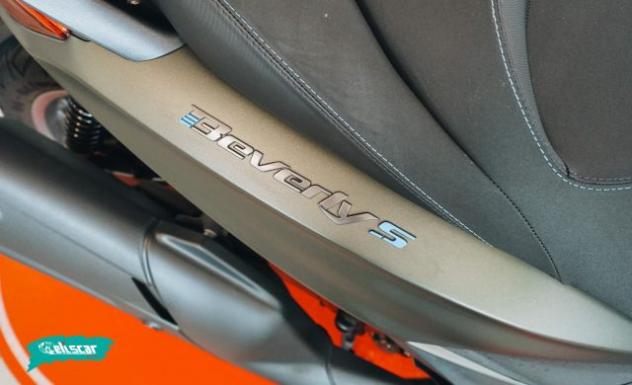 PIAGGIO Beverly 400 S HPe rif. 23993185 - Foto 9