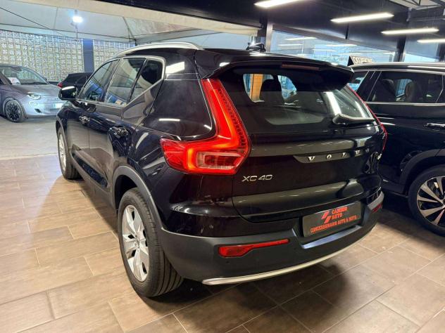 Volvo XC40 2.0 t4 Business awd geartronic - Foto 6