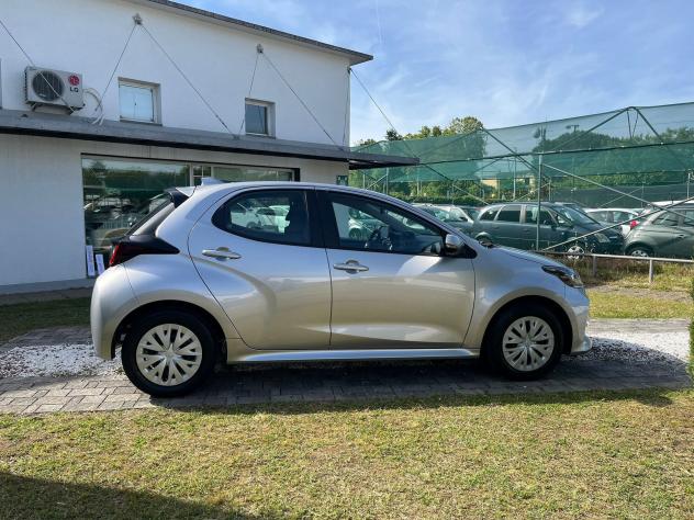 Toyota Yaris Hybrid Active MY24 - Foto 6