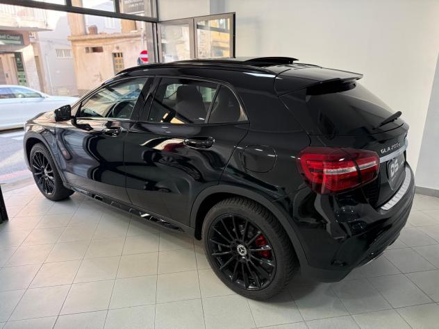 MERCEDES-BENZ GLA 200 d AUTOMATIC PREMIUM NIGHT EDITION TETTO APRIBILE - Foto 10