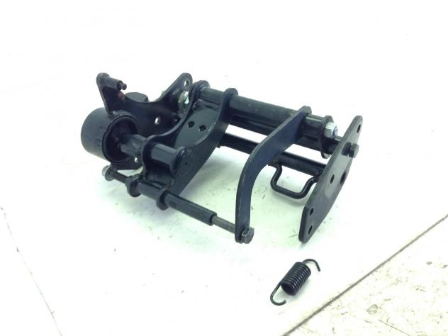 PIAGGIO X9 EVOLUTION 250 STAFFA SUPPORTO MOTORE 2004 M23000045