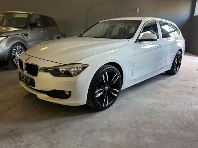 BMW Serie 3 316d Luxury Touring - Foto 3