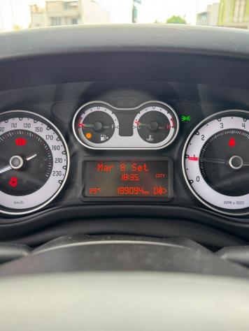 FIAT 500L 1.3 MultiJet 95cv Pop Star - Foto 8