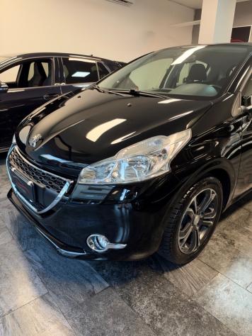 Peugeot 208 1.4 HDi 68 CV Allure - Foto 6