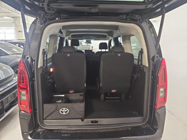 Toyota Proace City Verso Proace City Verso 1.5D 130 CV S&S L2 Executive - Foto 2