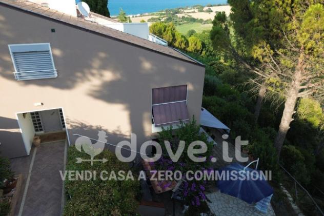 Villetta a schiera di 328 m² con più di 5 locali e posto auto in vendita a Pesaro - Foto 18