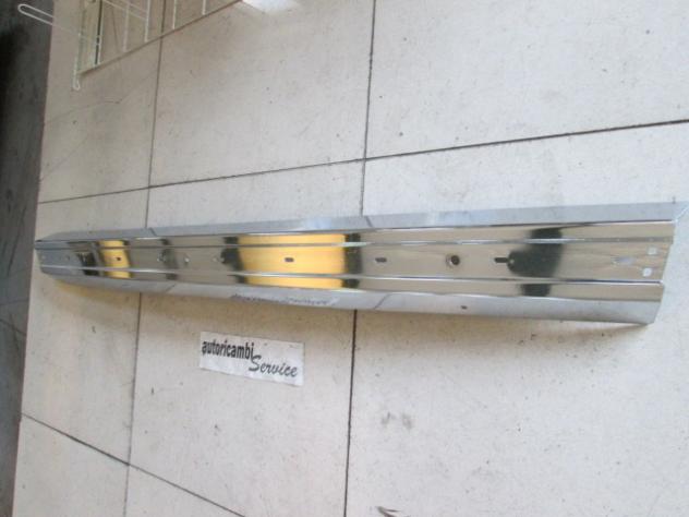 1705023 PARAURTI POSTERIORE CENTRALE COMATO AUDI 100 1.9 RICAMBIO NUOVO - Foto 2