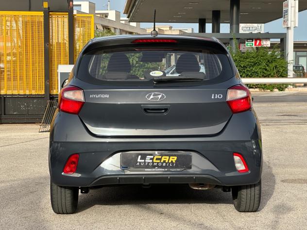 HYUNDAI i10 1.0 MPI Advanced - Foto 6