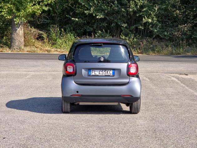 Smart ForTwo 70 1.0 twinamic Prime CV-71 E6 Automatico NEO 2017 - Foto 5