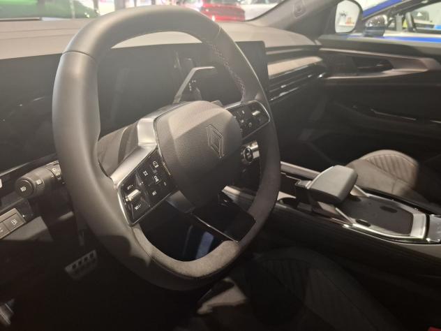 Renault Rafale atelier Alpine Hyper Hybrid E-Tech 4x4 - Foto 4