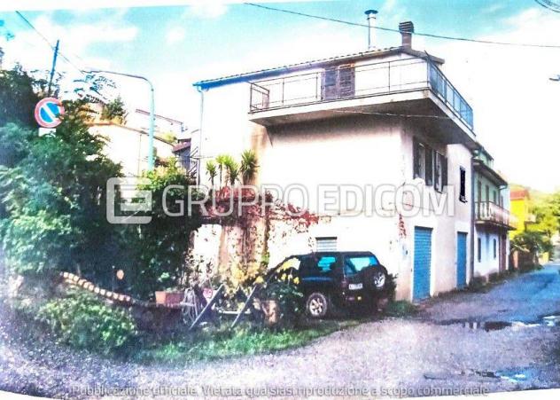 Magazzini e locali di deposito di 140 mq  in vendita a Fagnano Castello - Rif. 4551493