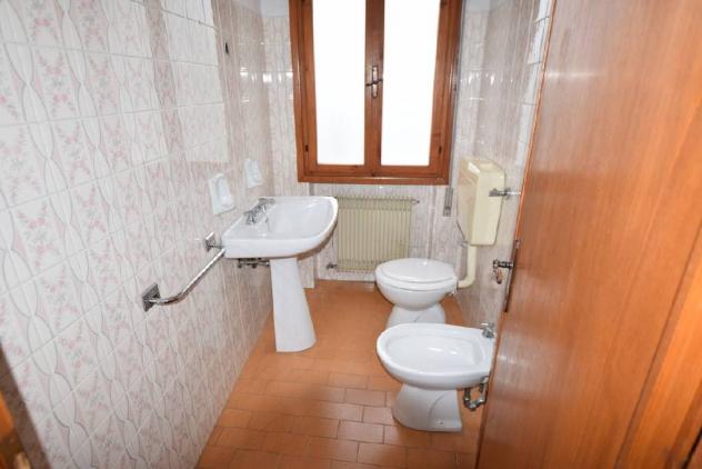 CASA INDIPENDENTE di 4 vani e di 288 mq (MONFUMO) rif. ZI29_1 - Foto 6