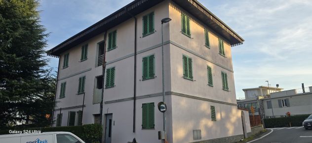 Appartamento in villa al piano terra con giardino privato e depandance - Foto 2