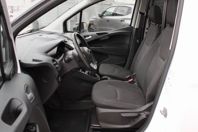 Ford Transit Courier 1.5 TDCi 75CV Van Trend - Foto 9