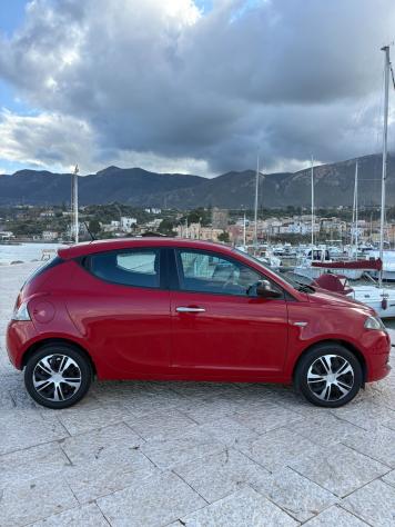 Lancia Ypsilon 1.0 FireFly 5 porte S&S Hybrid - Foto 10