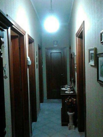 V001810 - VENDO APPARTAMENTO IN ZONA CENTRALE - Foto 2
