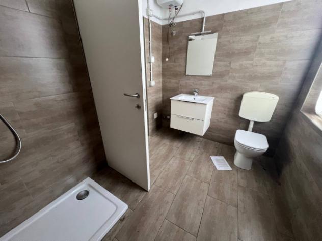 Immobile di 70 m² con 1 locale in affitto a Iseo - Foto 7