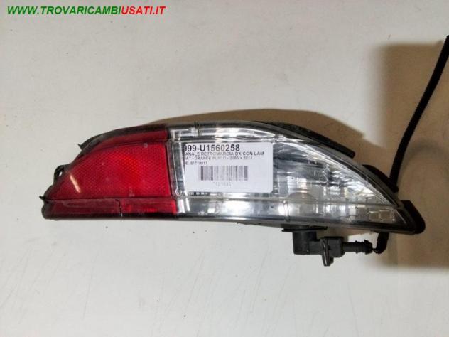 FANALE RETROMARCIA DX CON LAMPADINA 999-U1560258 Parti elettriche  Fanaleria  Fanali  Fanale retromarcia  ABARTH - GRANDE PUNTO - 2007  2010, ALFA ROM
