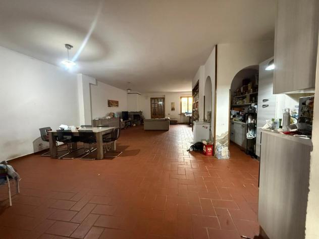 Villetta a schiera in vendita a Campi Bisenzio 200 mq Rif: 1444703