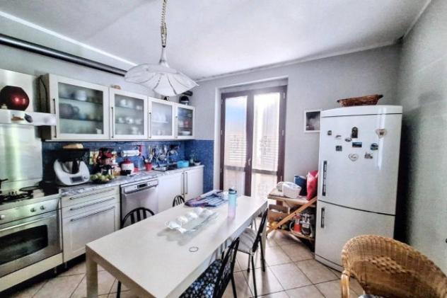 Immobile in asta di 228 m² con più di 5 locali e box auto in vendita a Gualdo Tadino - Foto 9