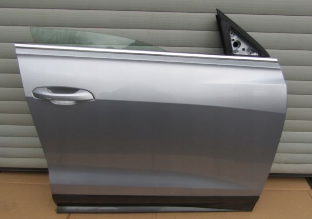 PORTA SPORTELLO ANTERIORE DESTRO AUDI Q8 DAL 2018 IN POI