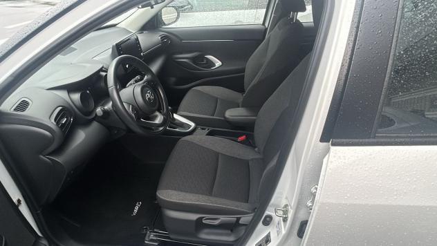 Toyota Yaris Cross 1.5H (116 CV) E-CVT Active - Foto 6