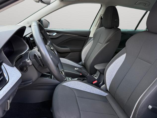 Škoda Kamiq BLACK DOTS 1500 150 CV DSG - Foto 6