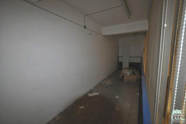 COMM.LE - DOPPIA VETRINA - Foto 8