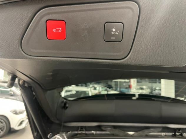 PEUGEOT 3008 1.5 BlueHDi 130 CV EAT8 Allure Pack rif. 23703791 - Foto 5