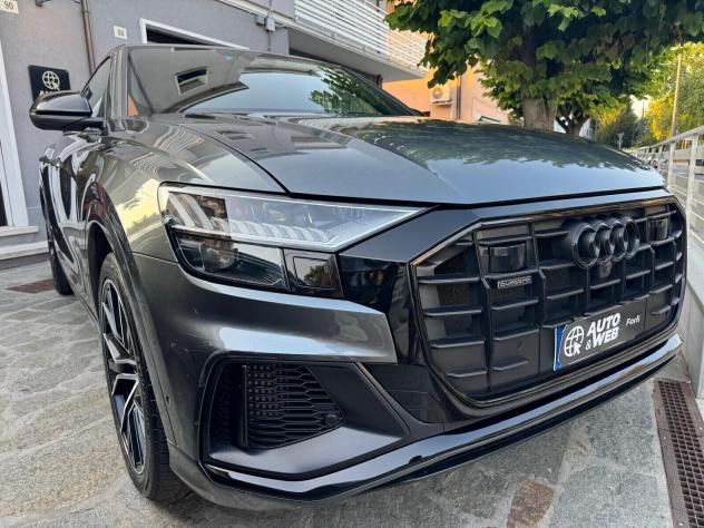 AUDI Q8 55 TFSI QUATTRO TIPTRONIC SPORT 340cv - Foto 3