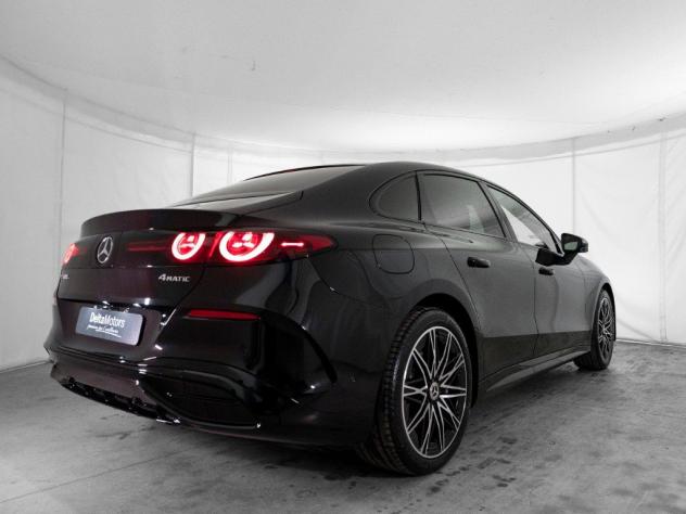 Mercedes-Benz Classe C EQ C 400 4MATIC con tecnologia EQ Advanced Plus AMG Line - Foto 4