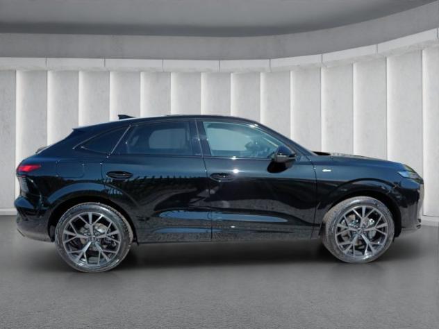 AUDI Q3 2000 SPB TDI BLACKLINE 150CV STRONIC TETTO"20 rif. 24069424 - Foto 9