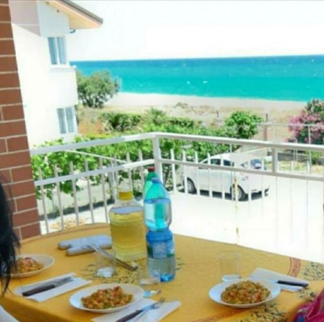 Luglio, sulla spiaggia, Riace Calabria - Foto 2