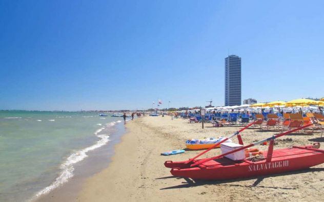 CENTRALISSIMO HOTEL A CESENATICO FRONTE MARE - Foto 3