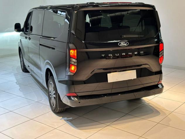 Ford Tourneo Custom Tourneo Custom 320 2.0 EcoBlue 136CV PC Titanium 9 POSTI 3+3+3 - Foto 4