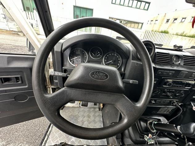 Land Rover Defender Defender 110 2.4 td Sw 122cv - Foto 9