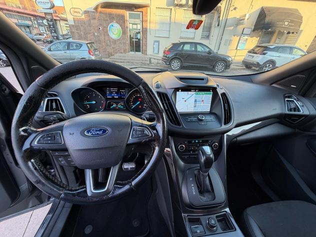 Ford Kuga 2.0 TDCI 150 CV S&S 4WD Powershift ST-Line - Foto 7