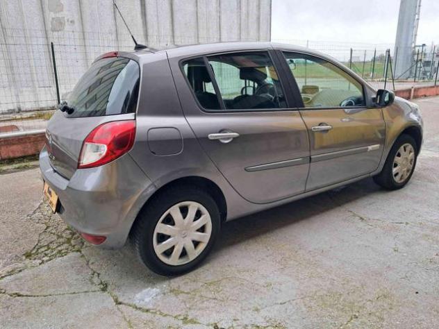RENAULT Clio 1.2 16V 5 porte Luxe ok neopatentati rif. 23932220 - Foto 4