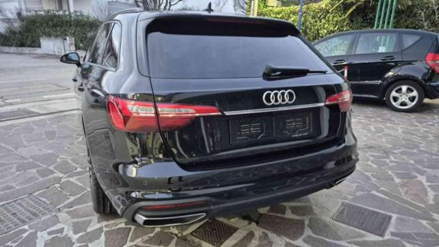 AUDI A4 Avant 35 TFSI S tronic* led*navi cerchi 18 rif. 23354939 - Foto 4