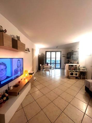 APPARTAMENTO INDIPENDENTE di 4 vani e di 80 mq (CAMPI BISENZIO) rif. L1390 - Foto 4