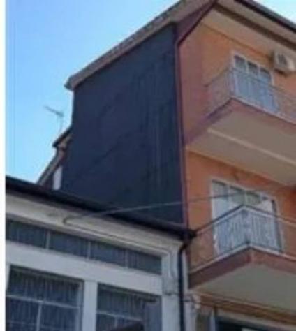 Immobile in asta di 585 m² con più di 5 locali in vendita a Monte Urano - Foto 4