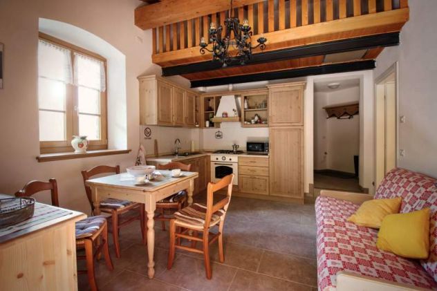 Cucine Rustiche in Legno: Cucina Nuova cod 020 AFFARE