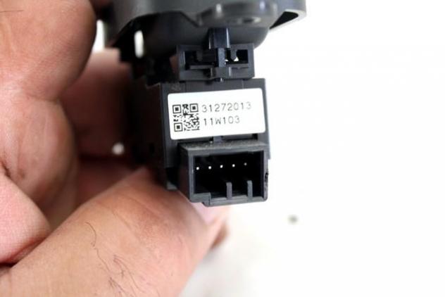 31272013 COMANDO INTERRUTTORE ALZA-VETRO ALZA-CRISTALLO PORTA POSTERIORE VOLVO V60 SW 1.6 D 84KW 6M 5P (2011) RICAMBIO USATO - Foto 2