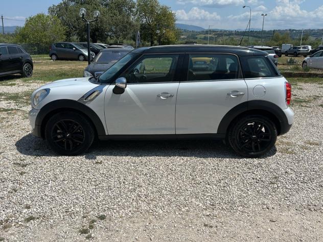 MINI Countryman Mini 2.0 Cooper D auto - Foto 2
