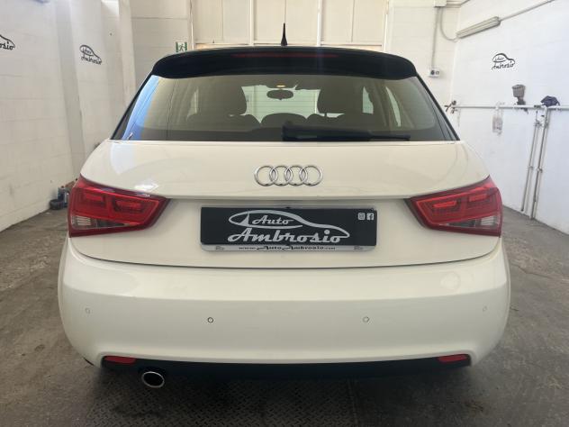 Audi A1 A1 1.6 tdi Attraction 90cv TUA DA 99,00 EURO AL MESE - Foto 6