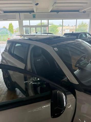 JEEP Avenger 1.2 Turbo 100 CV MHEV Summit rif. 24036968 - Foto 10