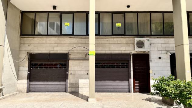 Locale commerciale in affitto a Bari, Poggiofranco - Foto 4